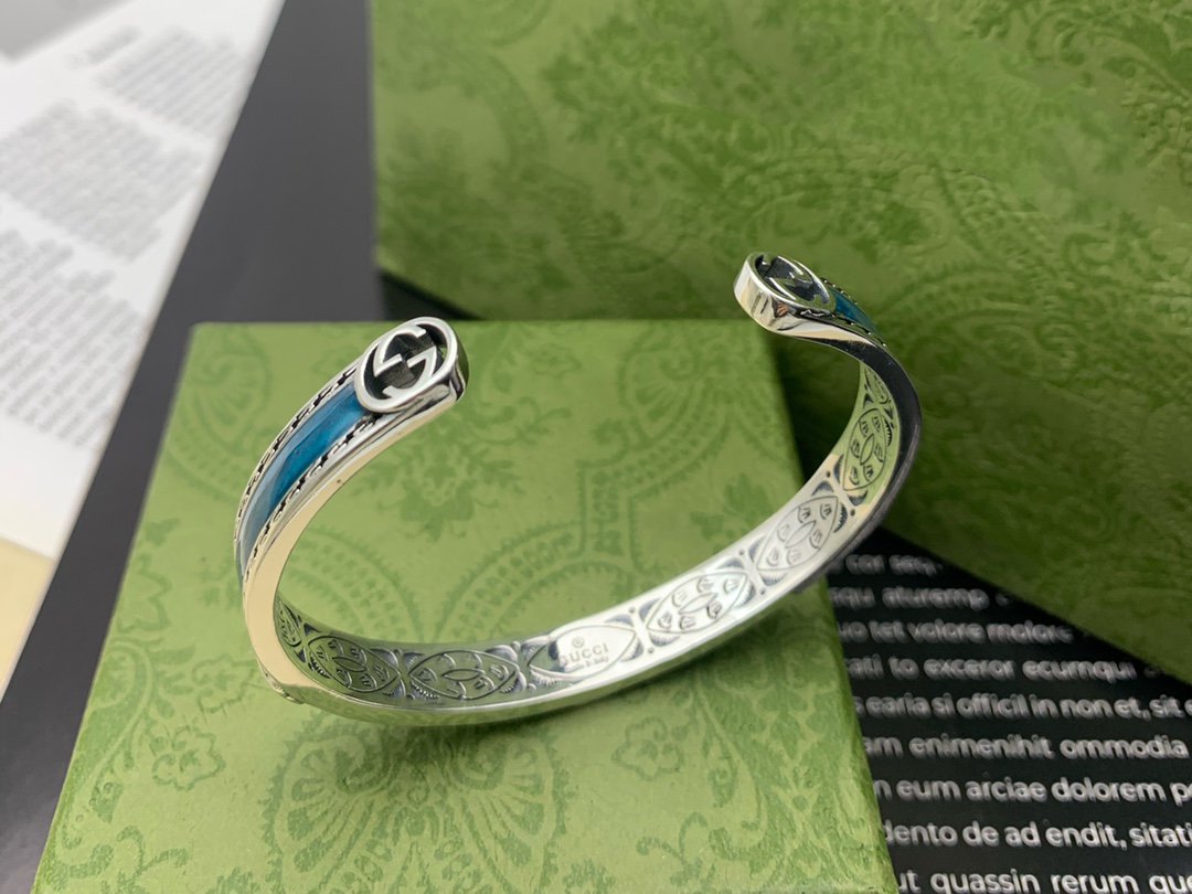 GUCCI TURQUOISE ENAMEL BRACELET