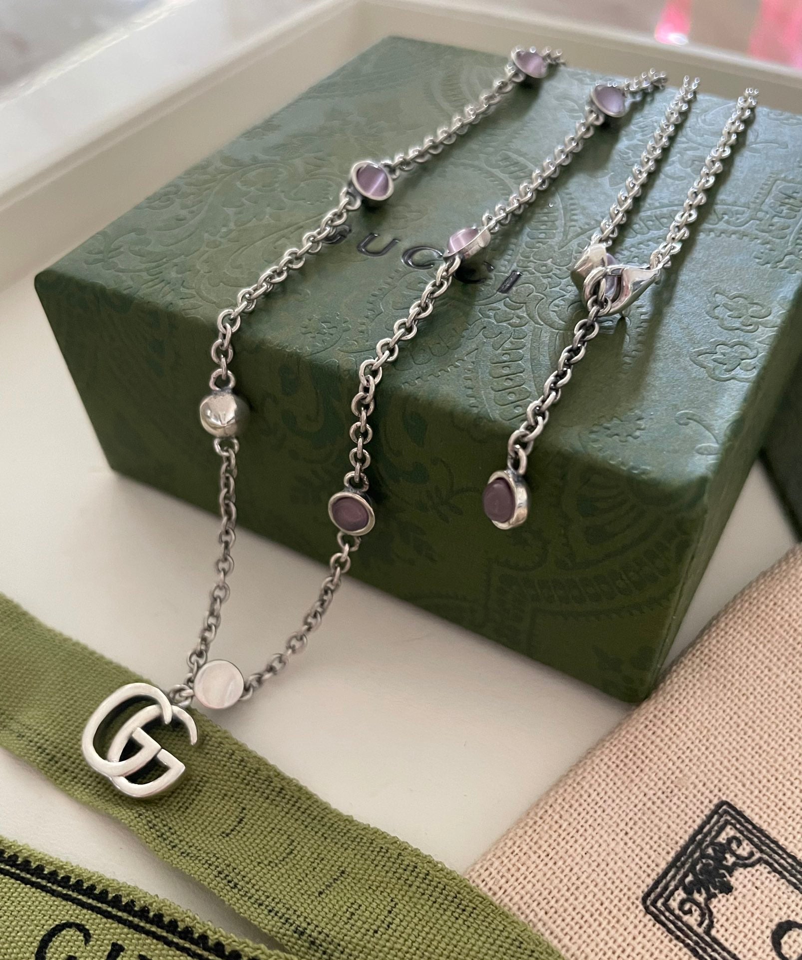 GUCCI DOUBLE G MOTHER-OF-PEARL NECKLACE