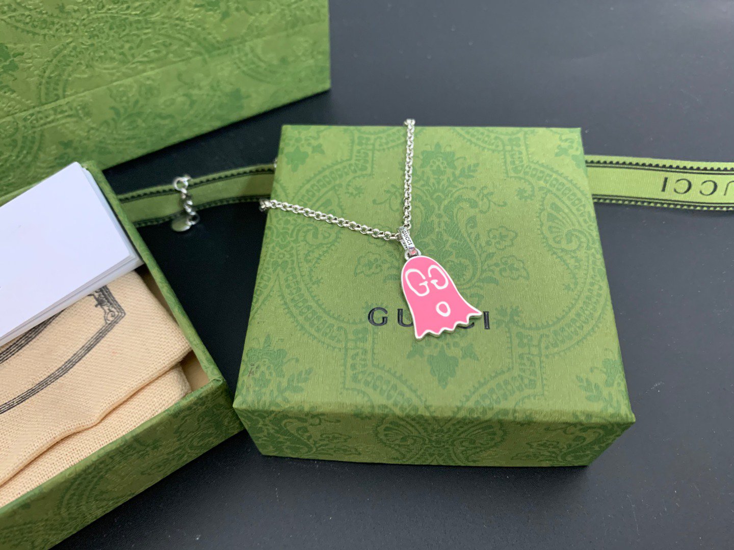GUCCI GHOST PINK NECKLACE