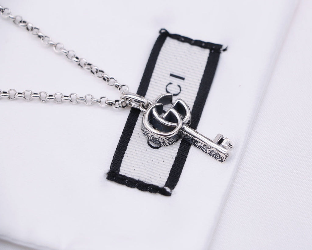 GUCCI SILVER DOUBLE G KEY NECKLACE