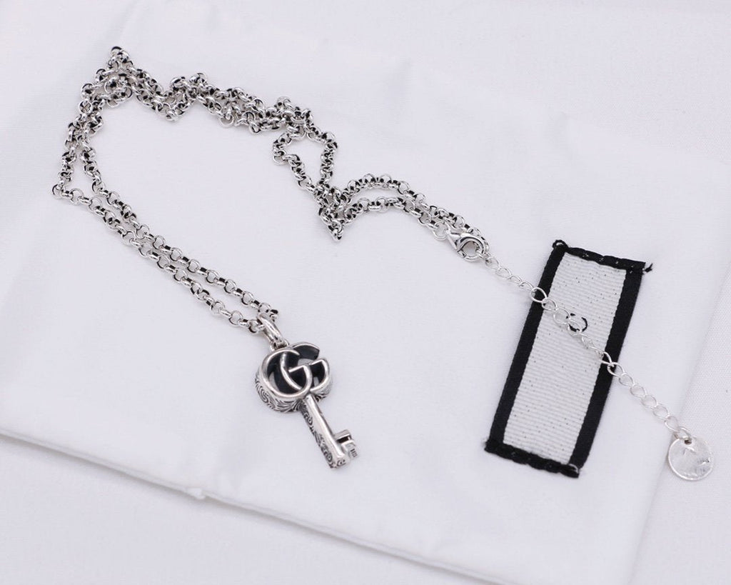 GUCCI SILVER DOUBLE G KEY NECKLACE