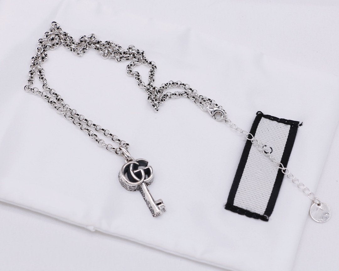 GUCCI SILVER DOUBLE G KEY NECKLACE