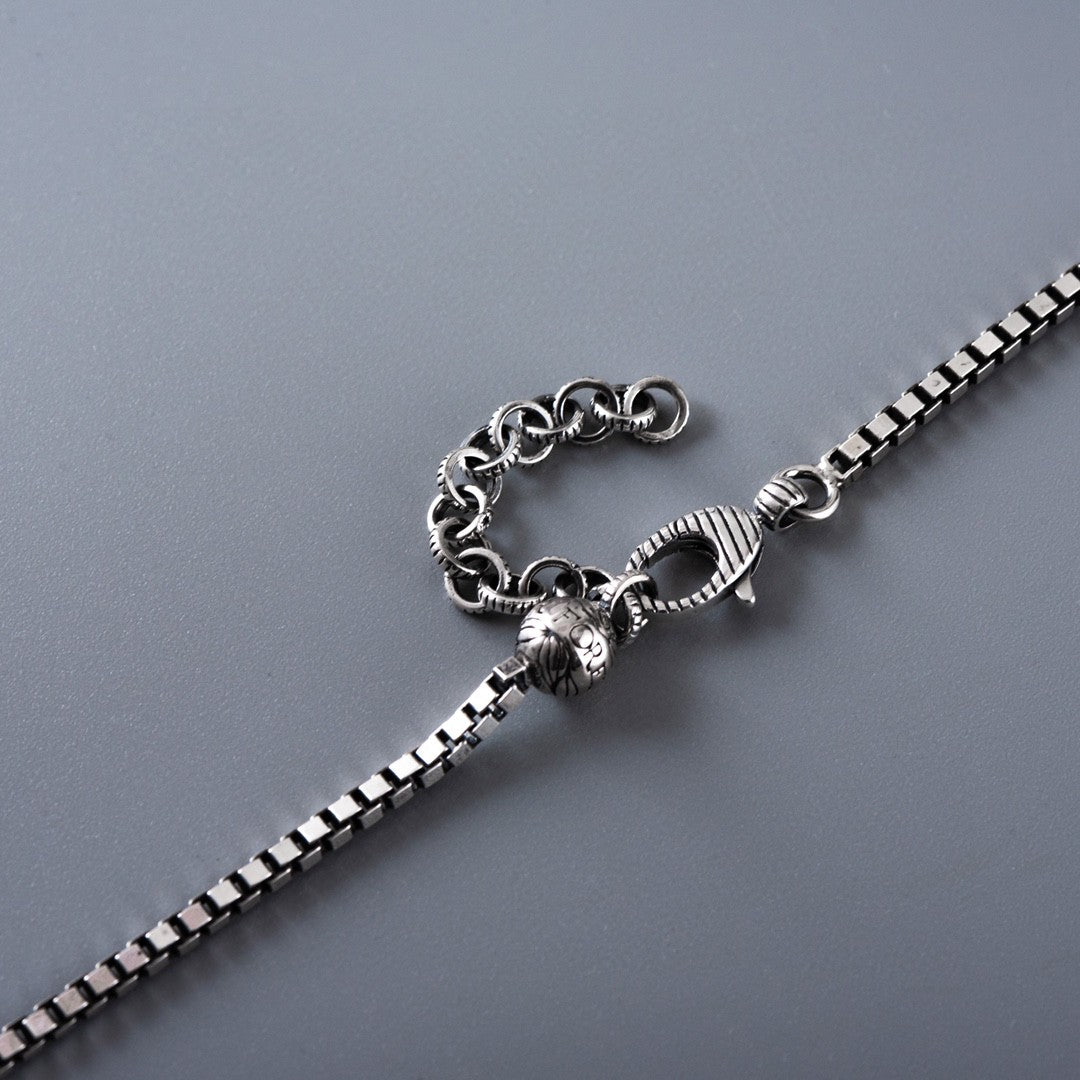 GUCCI DOUBLE CLASSIC RETRO STERLING SILVER COW NECKLACE