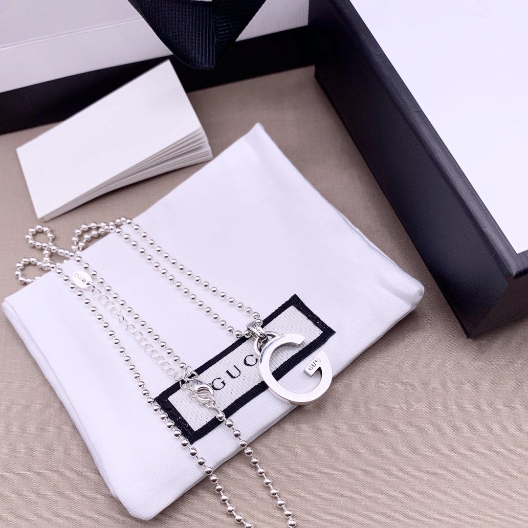 GUCCI STERLING SILVER LETTER DOUBLE G LOGO PENDANT VERSATILE NECKLACE