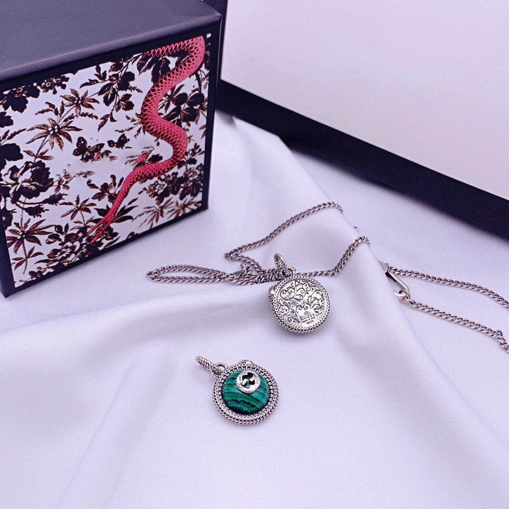 GUCCI STERLING SILVER NEW DOUBLE G LOGO SERPENT MALACHITE PENDANT NECKLACE