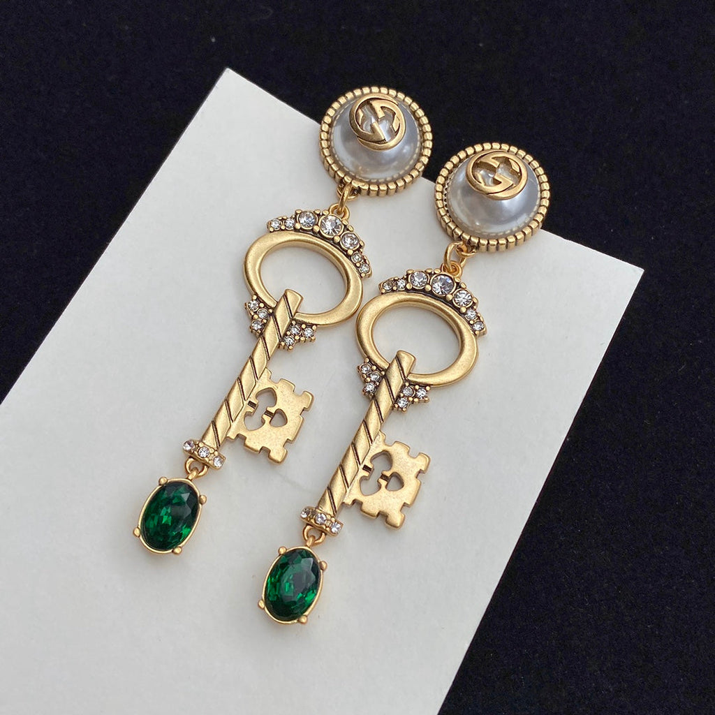 GUCCI KEY SHAPED DANGLE EARRING