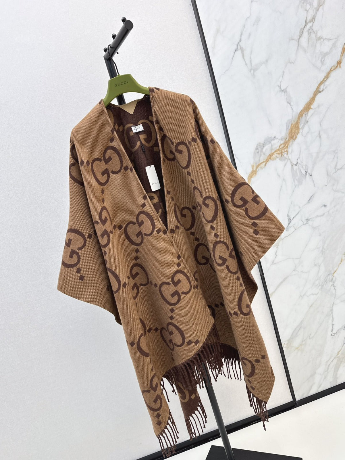 GUCCI REVERSIBLE JUMBO CASHMERE CAPE IN BROWN