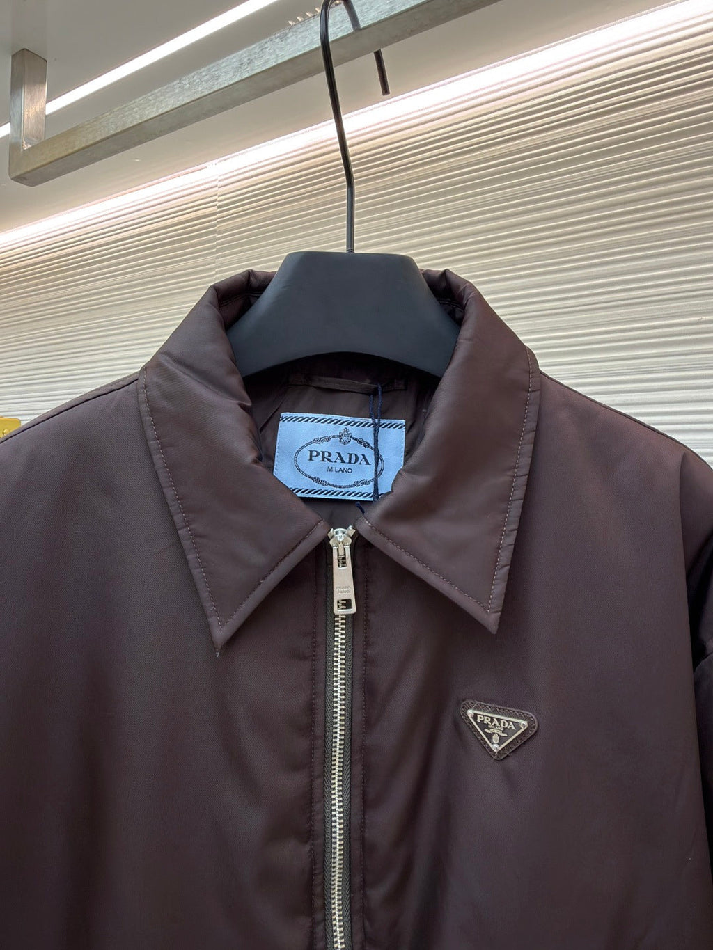 PRADA 25S ZIPPER JACKET 207