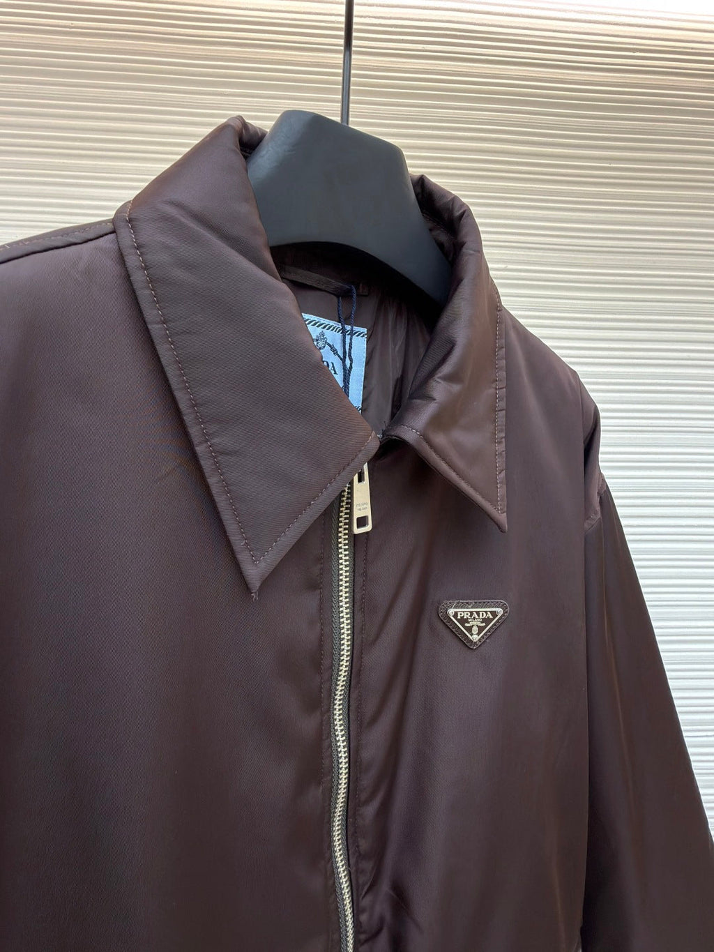 PRADA 25S ZIPPER JACKET 207
