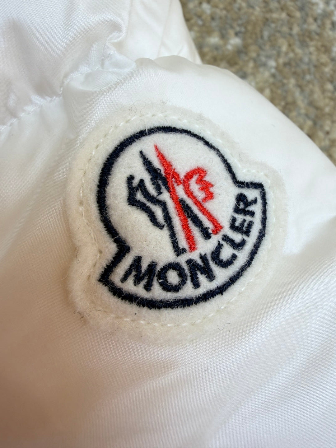 MONCLER 25S DOWN JACKET 486