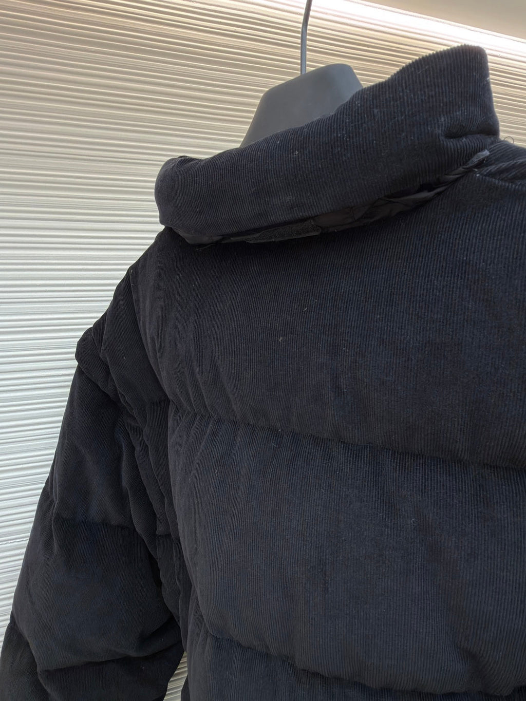 PRADA 25S VELVET PUFFER JACKET 458