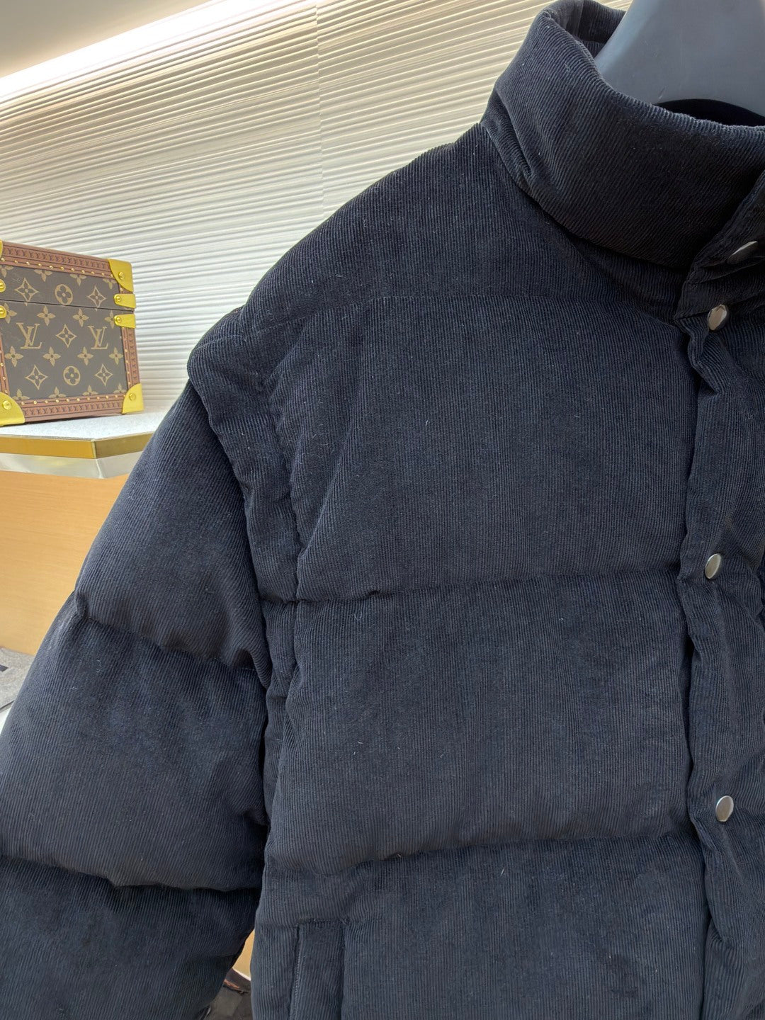 PRADA 25S VELVET PUFFER JACKET 458