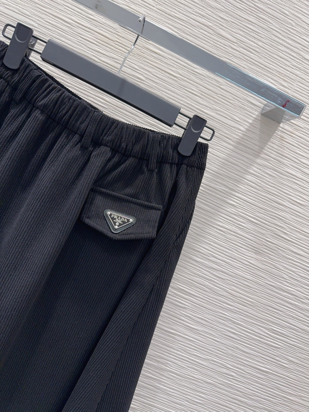 PRADA 25S A-LINE PLAID VELVET SKIRT 256