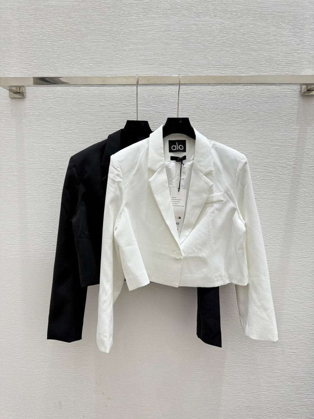 ALO CROPPED BLAZER STYLE 87