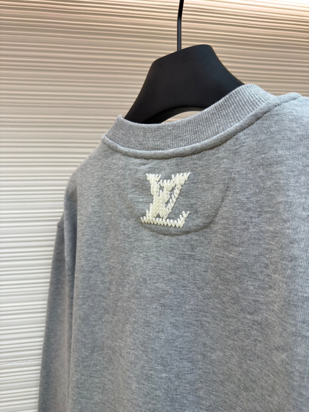 LOUIS VUITTON LV 25S SWEATSHIRT 592306