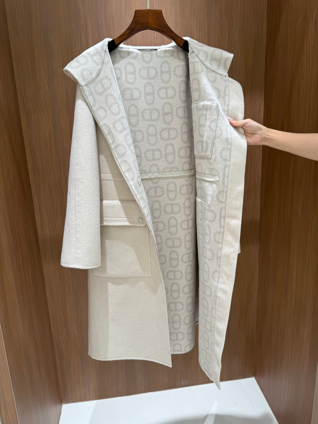 HERMES 25S CASERE COAT 195