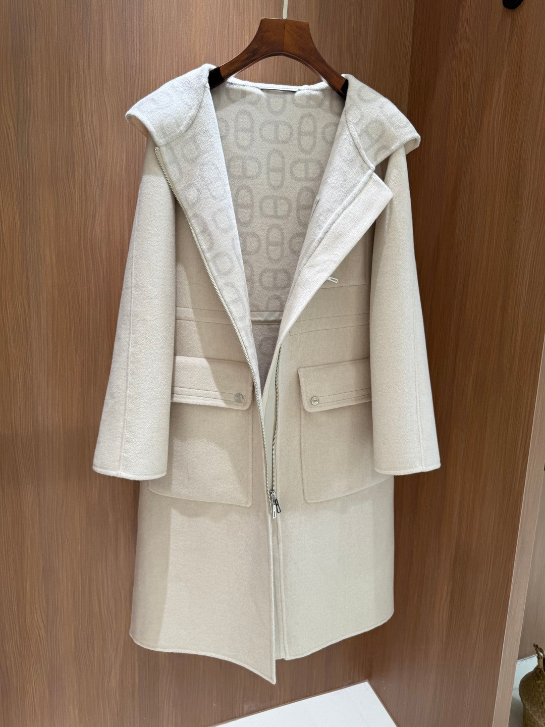 HERMES 25S CASERE COAT 195