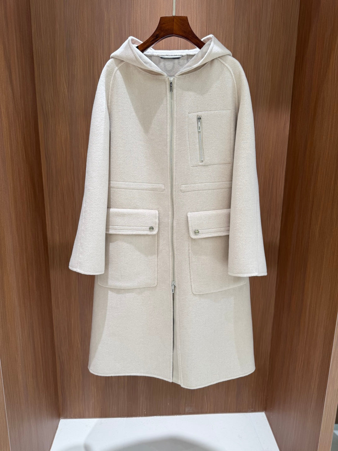 HERMES 25S CASERE COAT 195