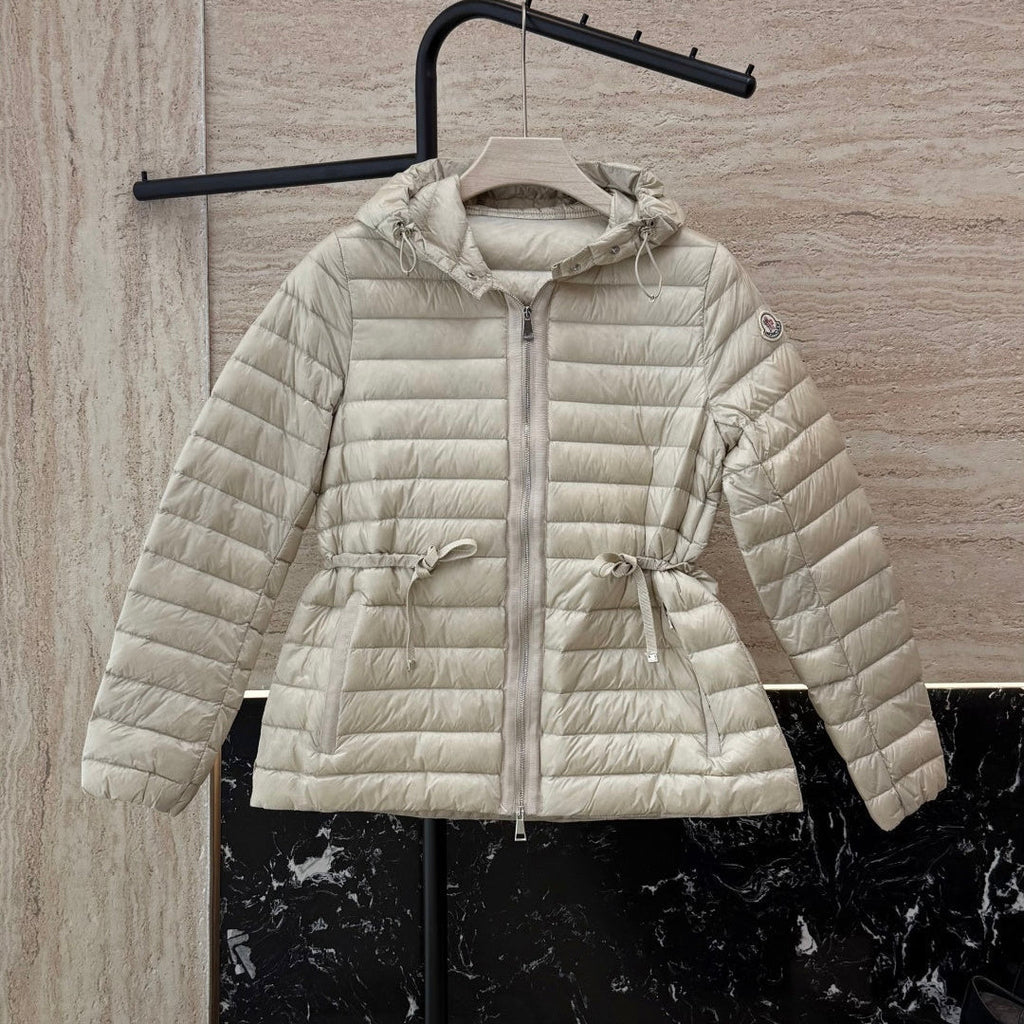 MONCLER 25S SHORT DOWN JACKET WITH DRAWSTRING 403