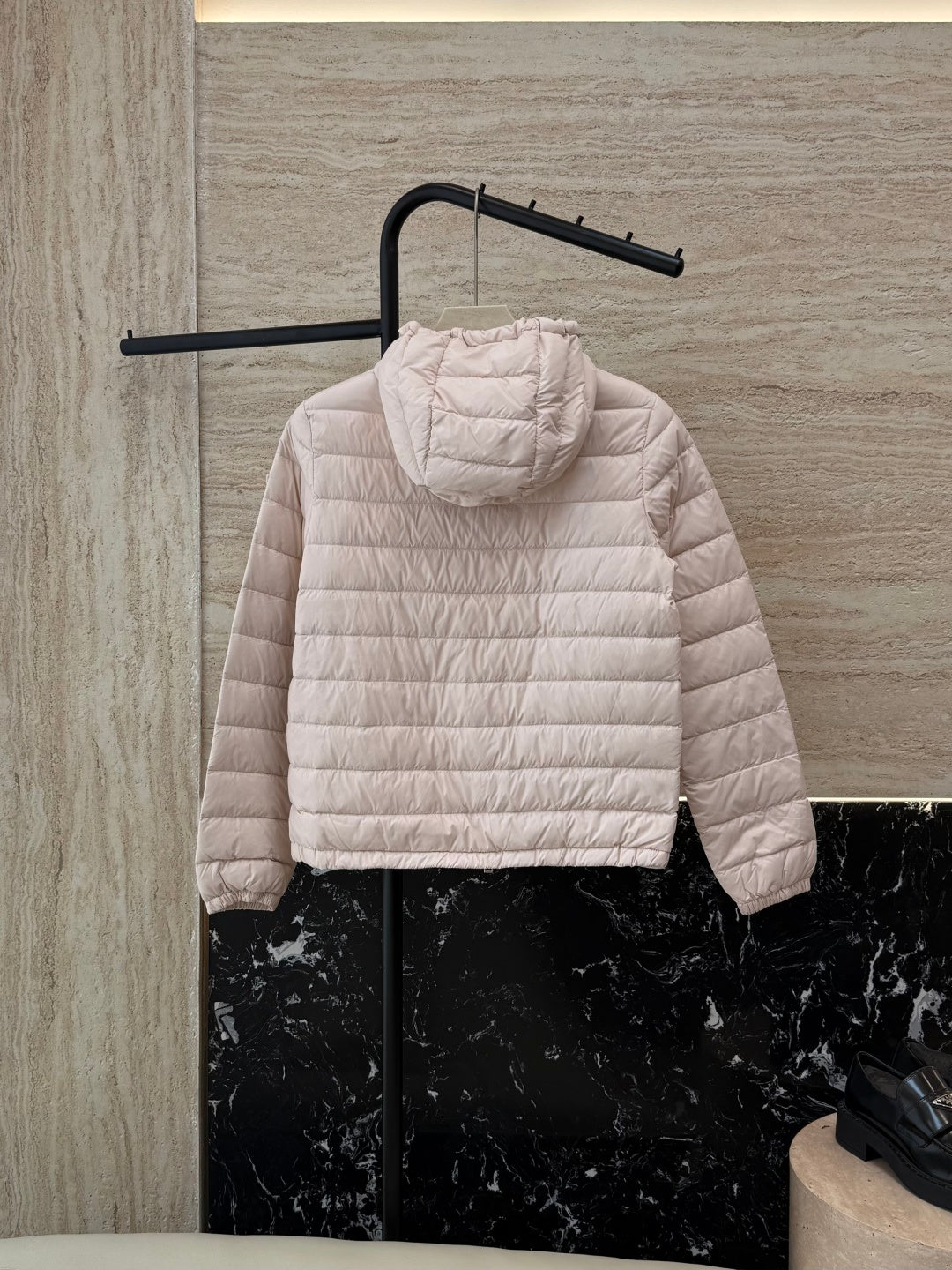 MONCLER 25S SHORT DOWN JACKET 406