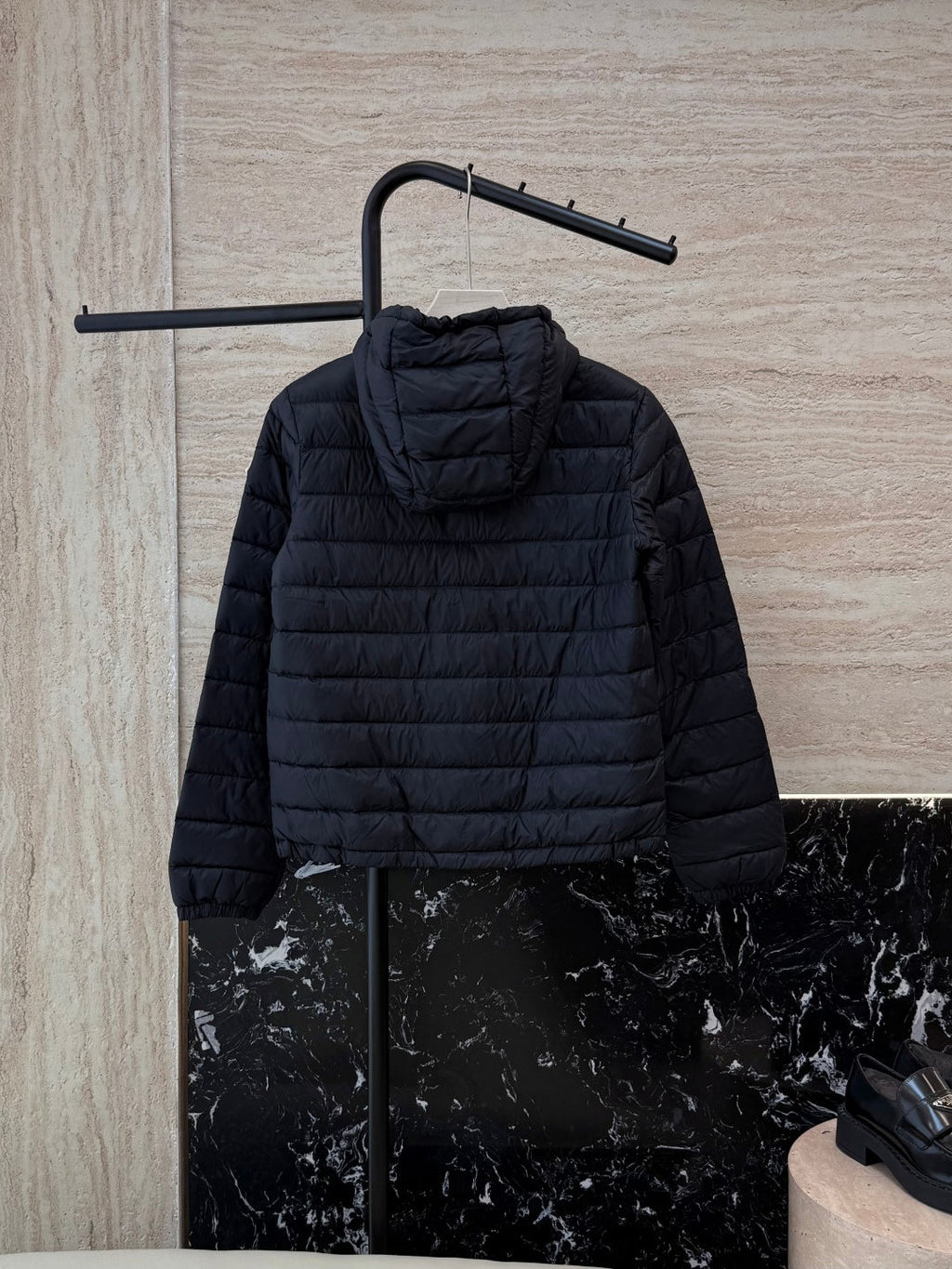 MONCLER 25S SHORT DOWN JACKET 405
