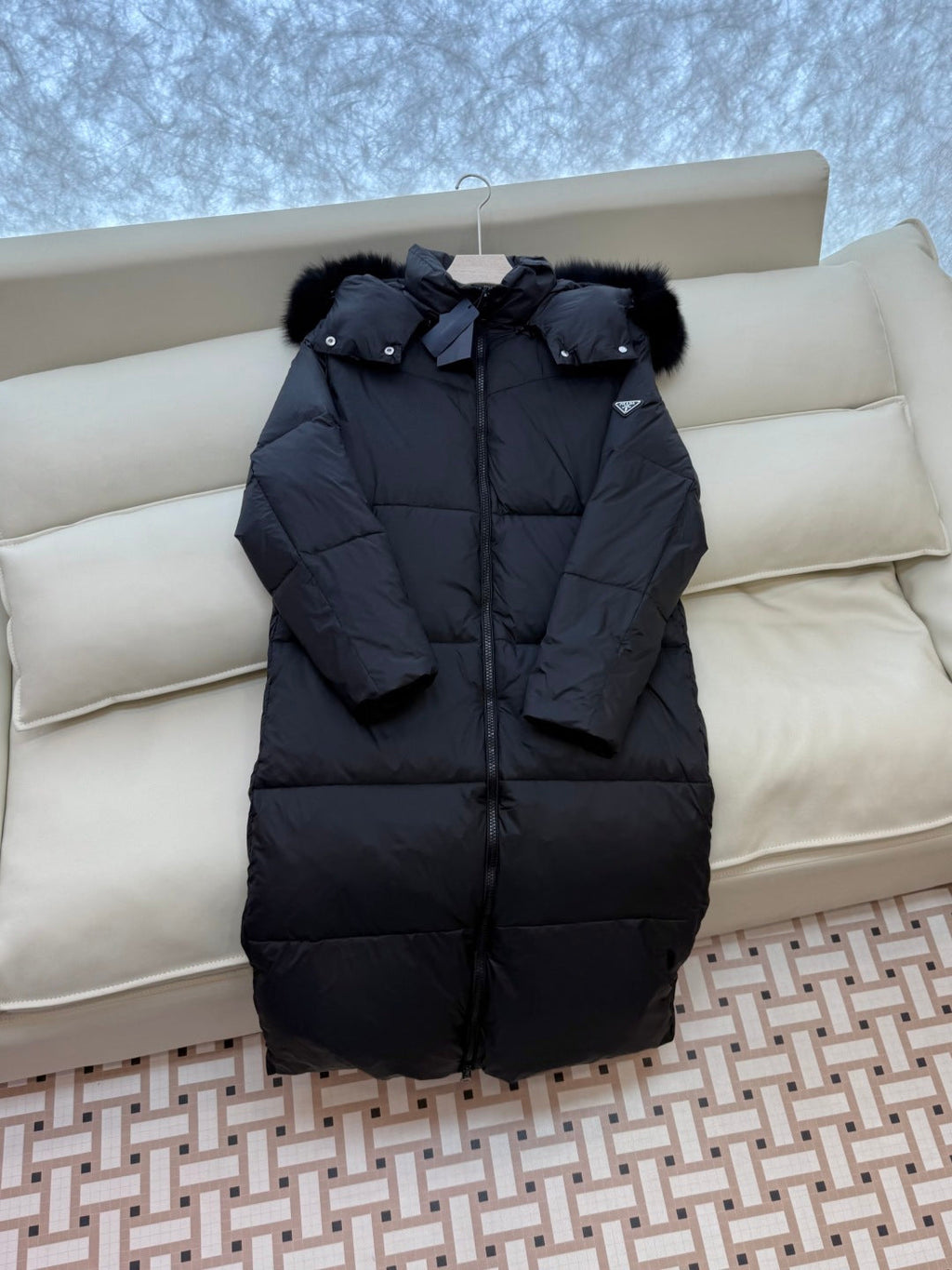 PRADA 25S LONG PUFFER JACKET 521