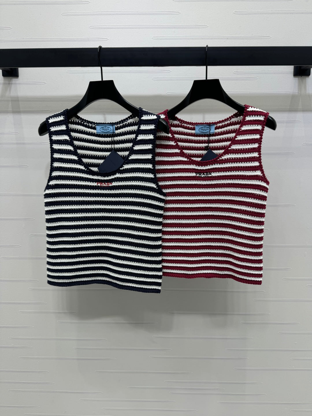 PRADA D 25S STRIPED SWEATER 264182