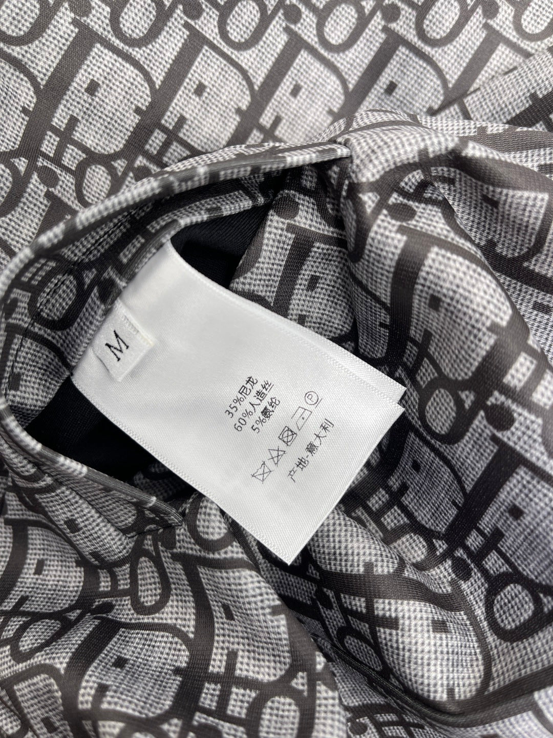 DIOR 25S REVERSIBLE HOODED JACKET AND PANTS SET 669