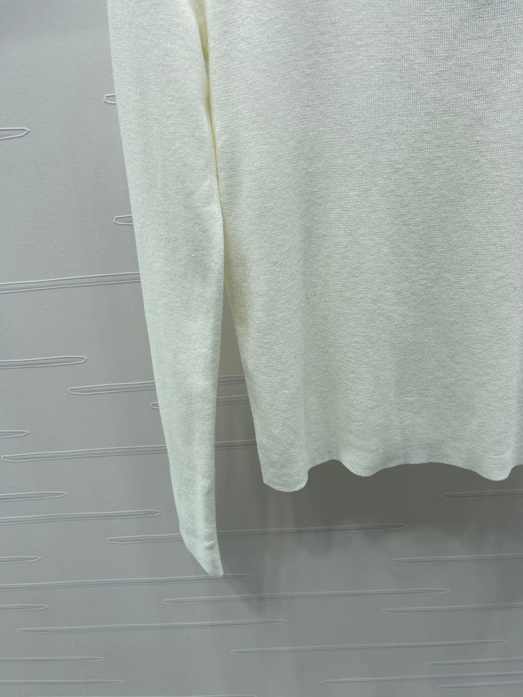 MIUMIU KNITTED SWEATER STYLE 459