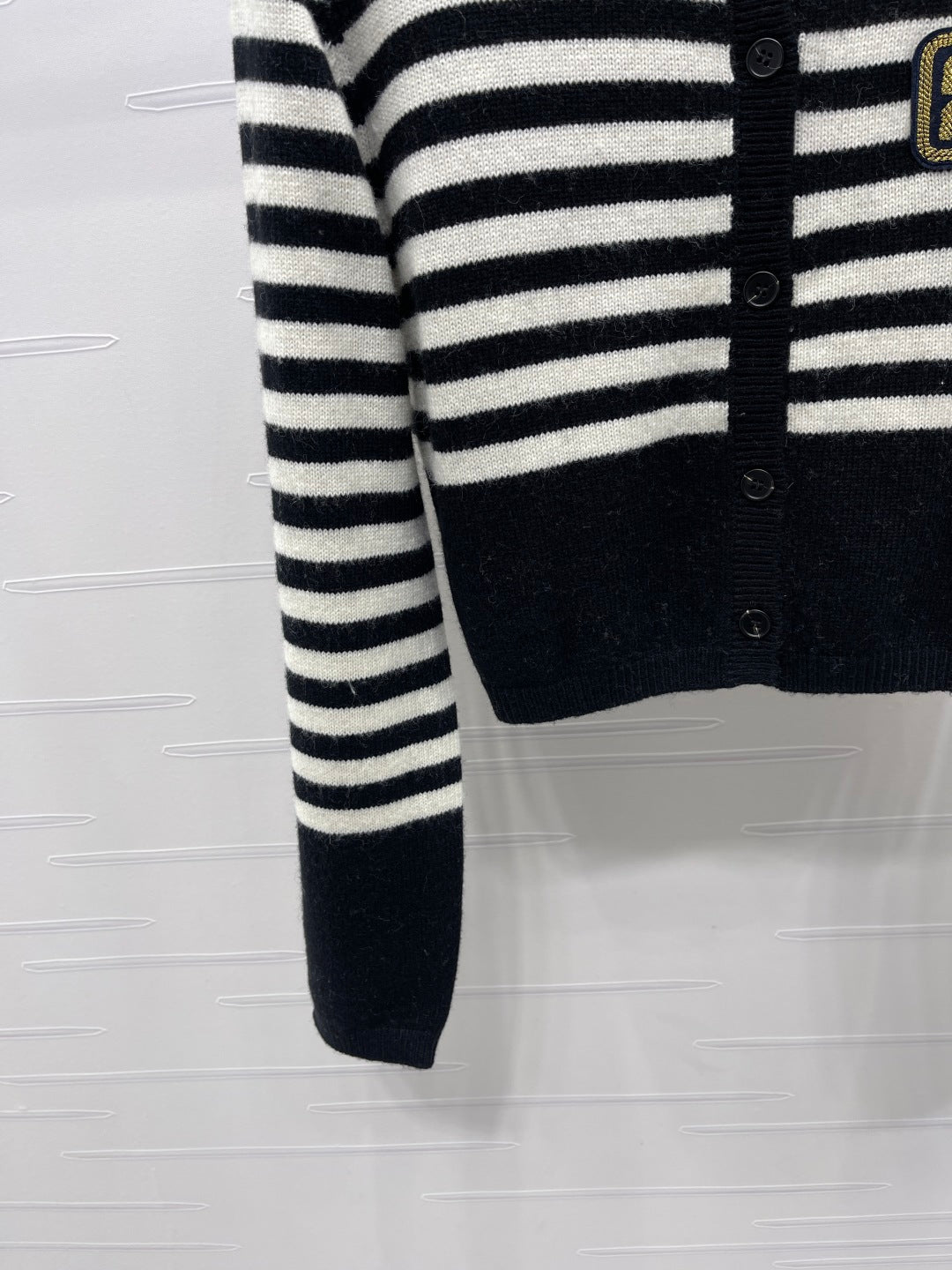 MIUMIU CARDIGAN STYLE 458