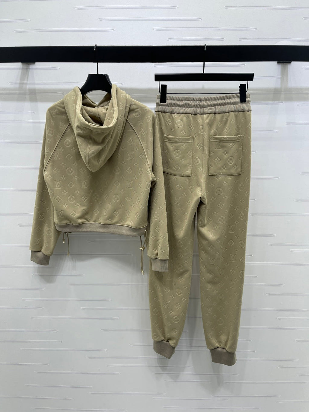 LOUIS VUITTON LV 25S HOODIE SET 0099