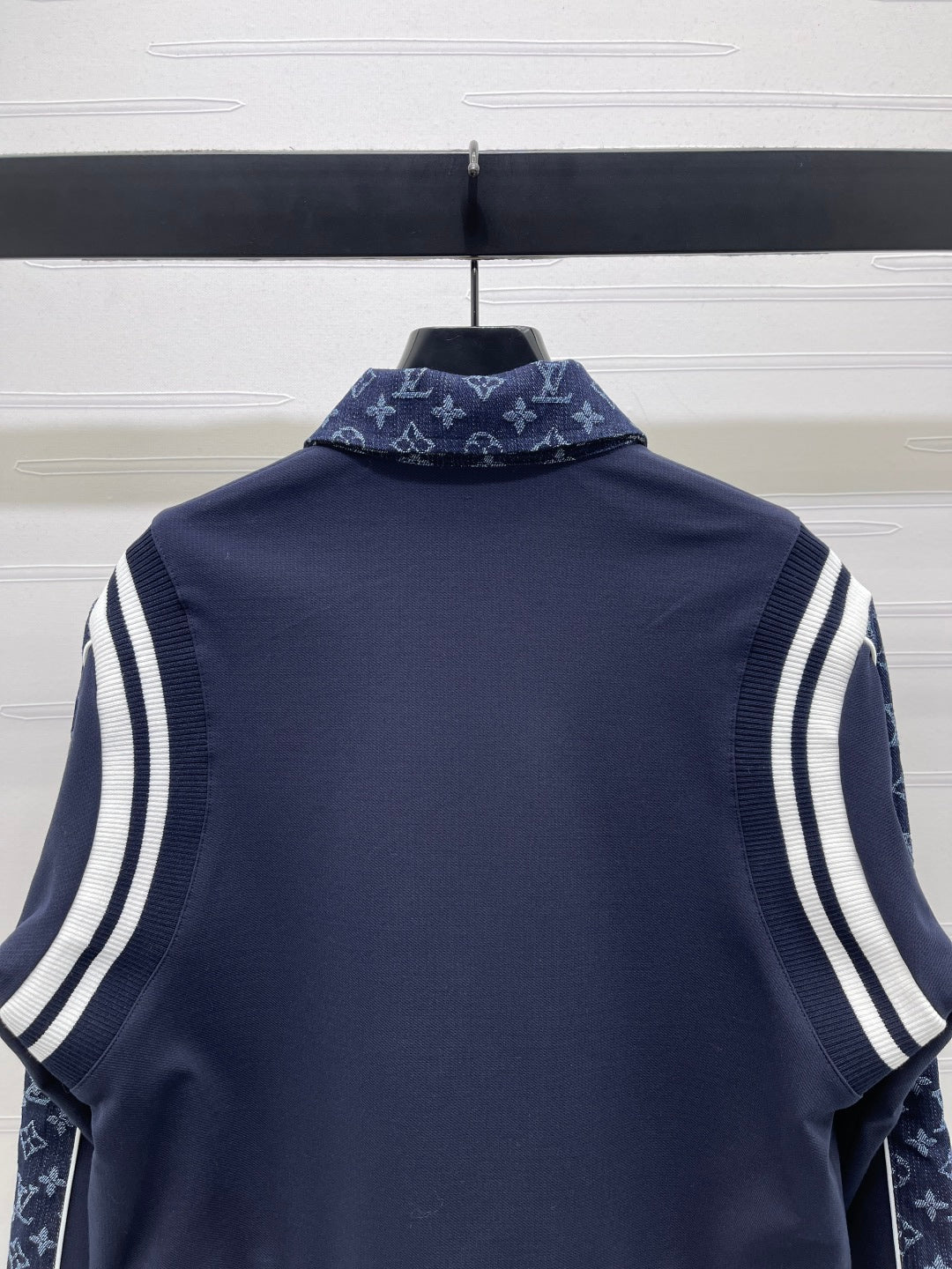 LOUIS VUITTON LV 25S REVERSIBLE BOMBER JACKET 0100