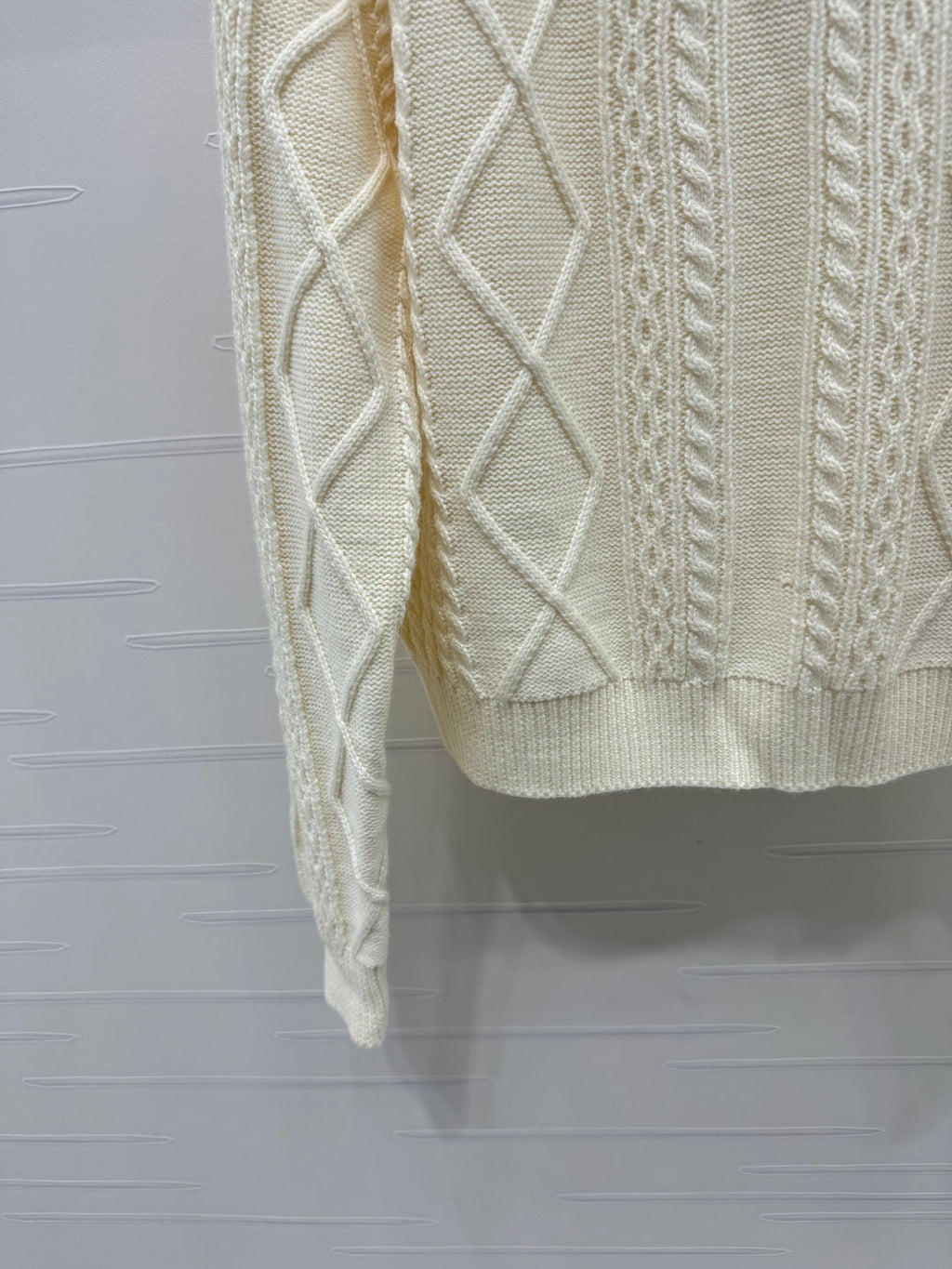 MIUMIU KNIT TOP AND SKIRT SET STYLE 751