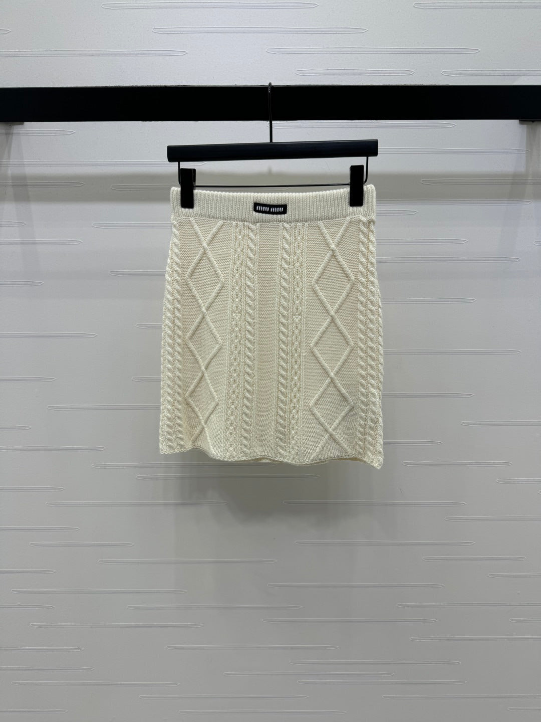 MIUMIU KNIT TOP AND SKIRT SET STYLE 751