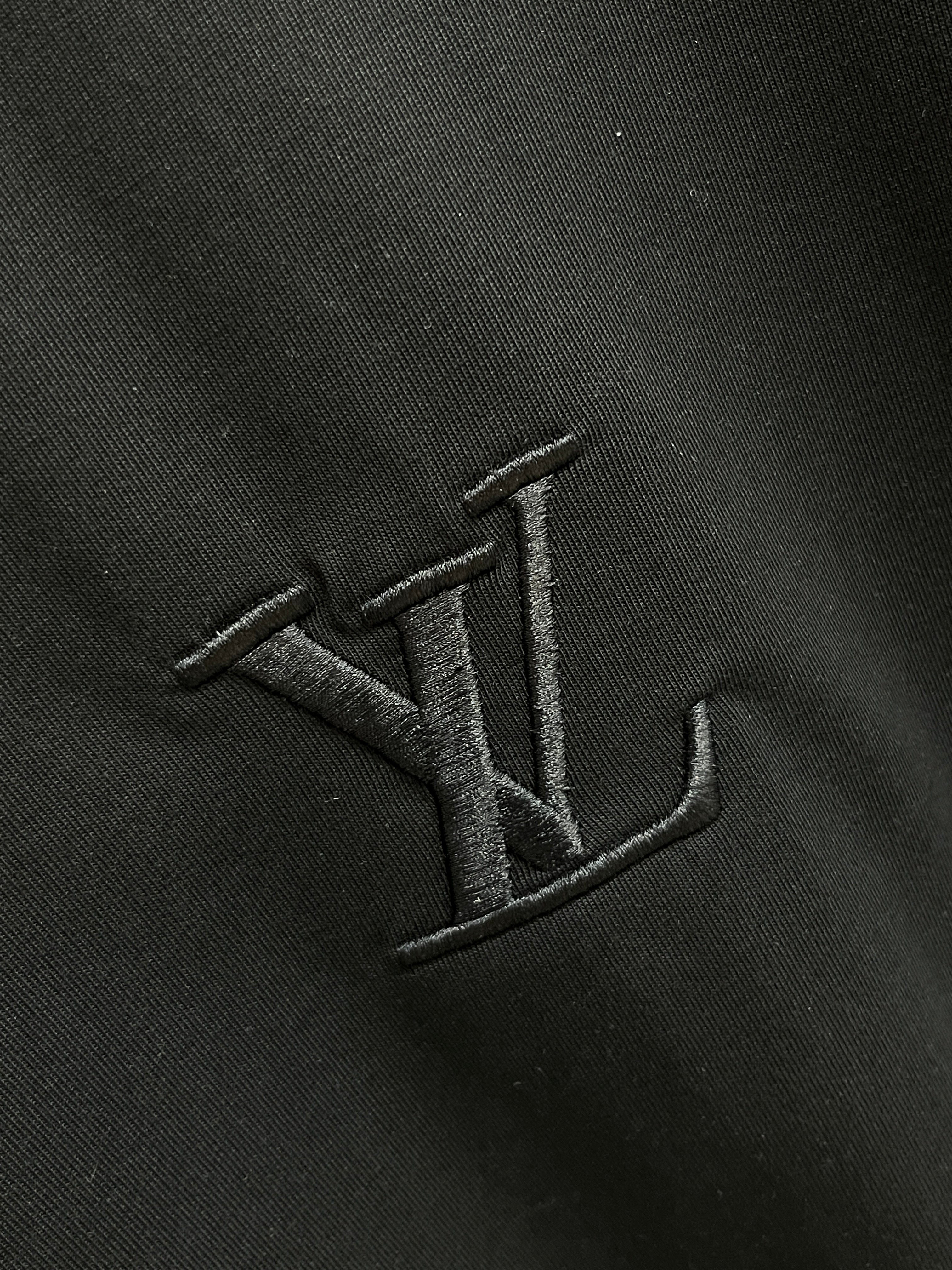 LOUIS VUITTON LV BLACK PURE COTTON T-SHIRT 238902
