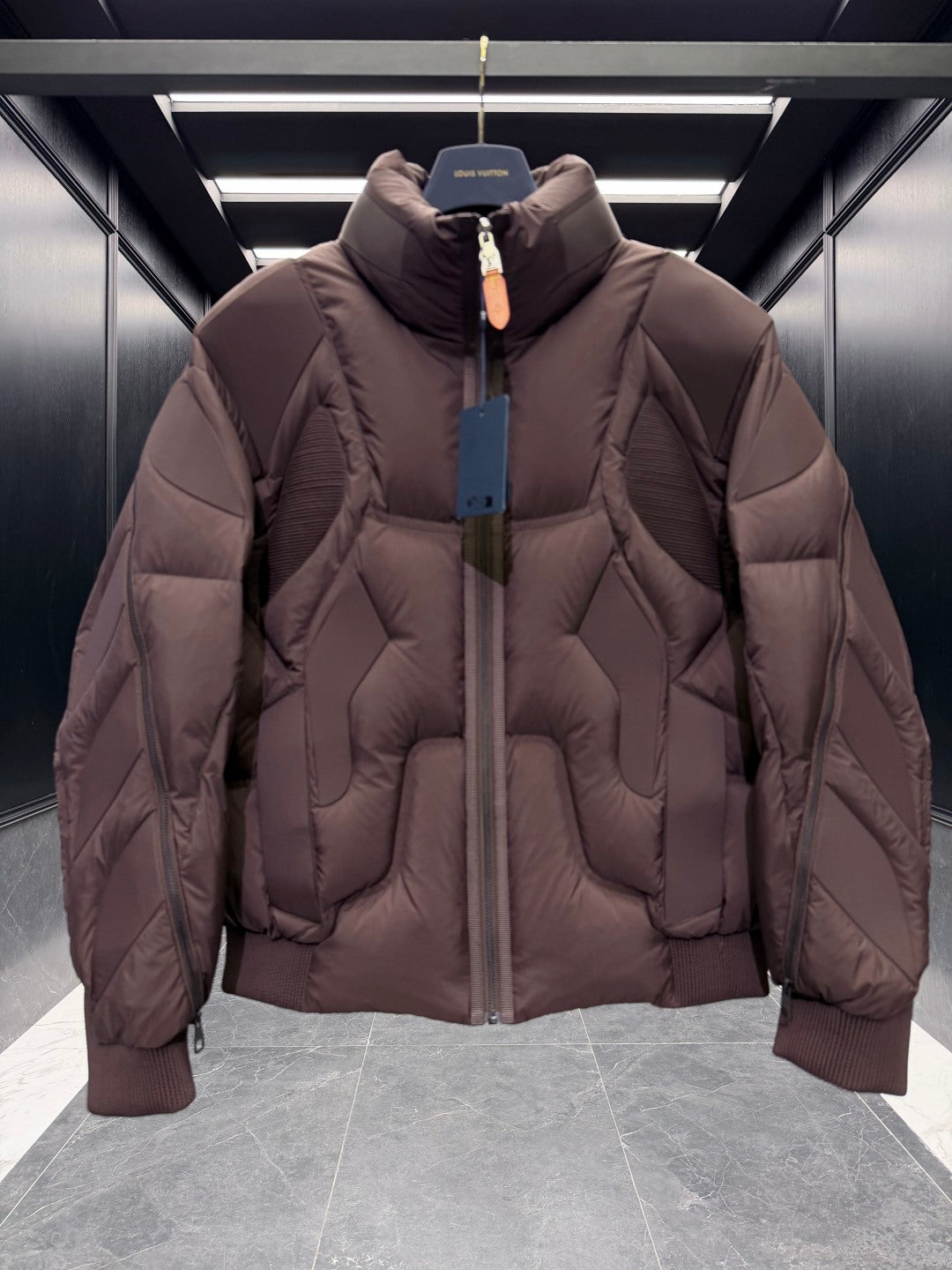 LOUIS VUITTON LV 25S DOWN JACKET 574443