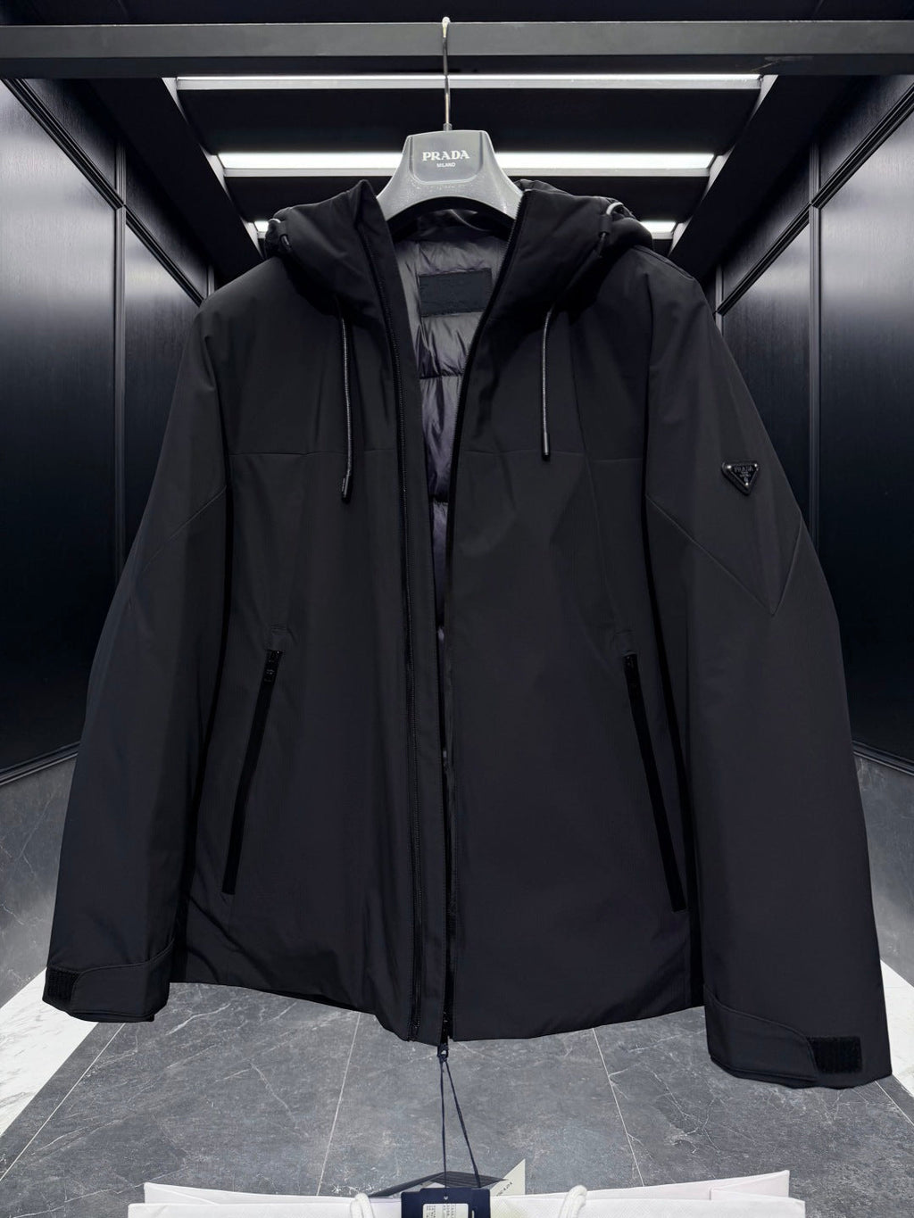 PRADA 25S DOWN JACKET 354