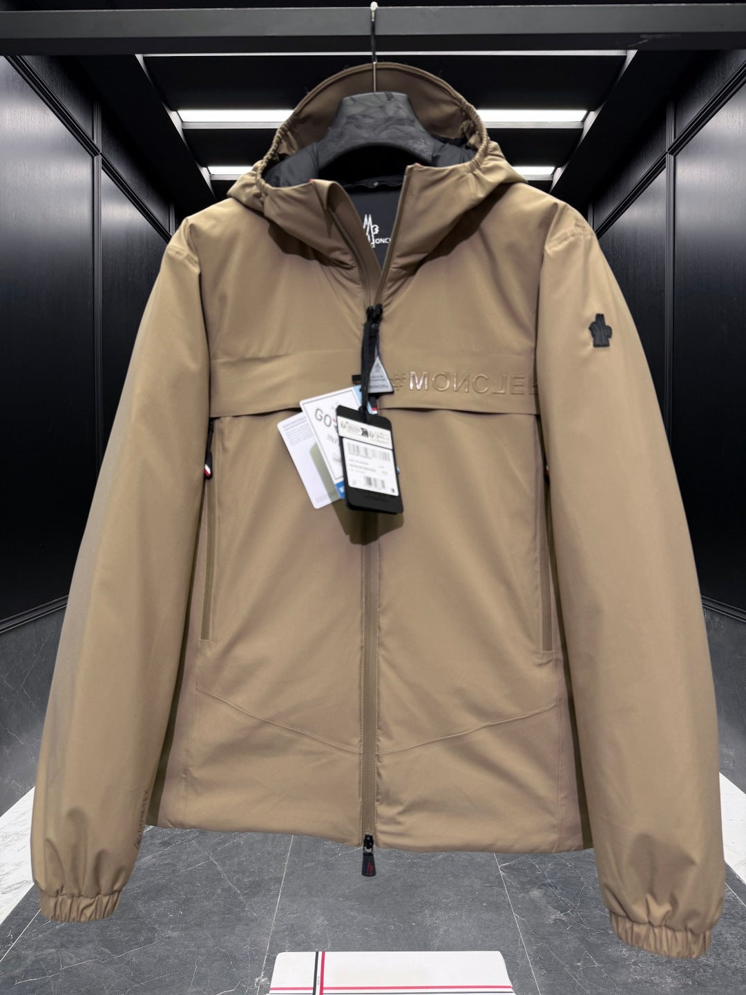 MONCLER 25S HOODED SKI JACKET 383