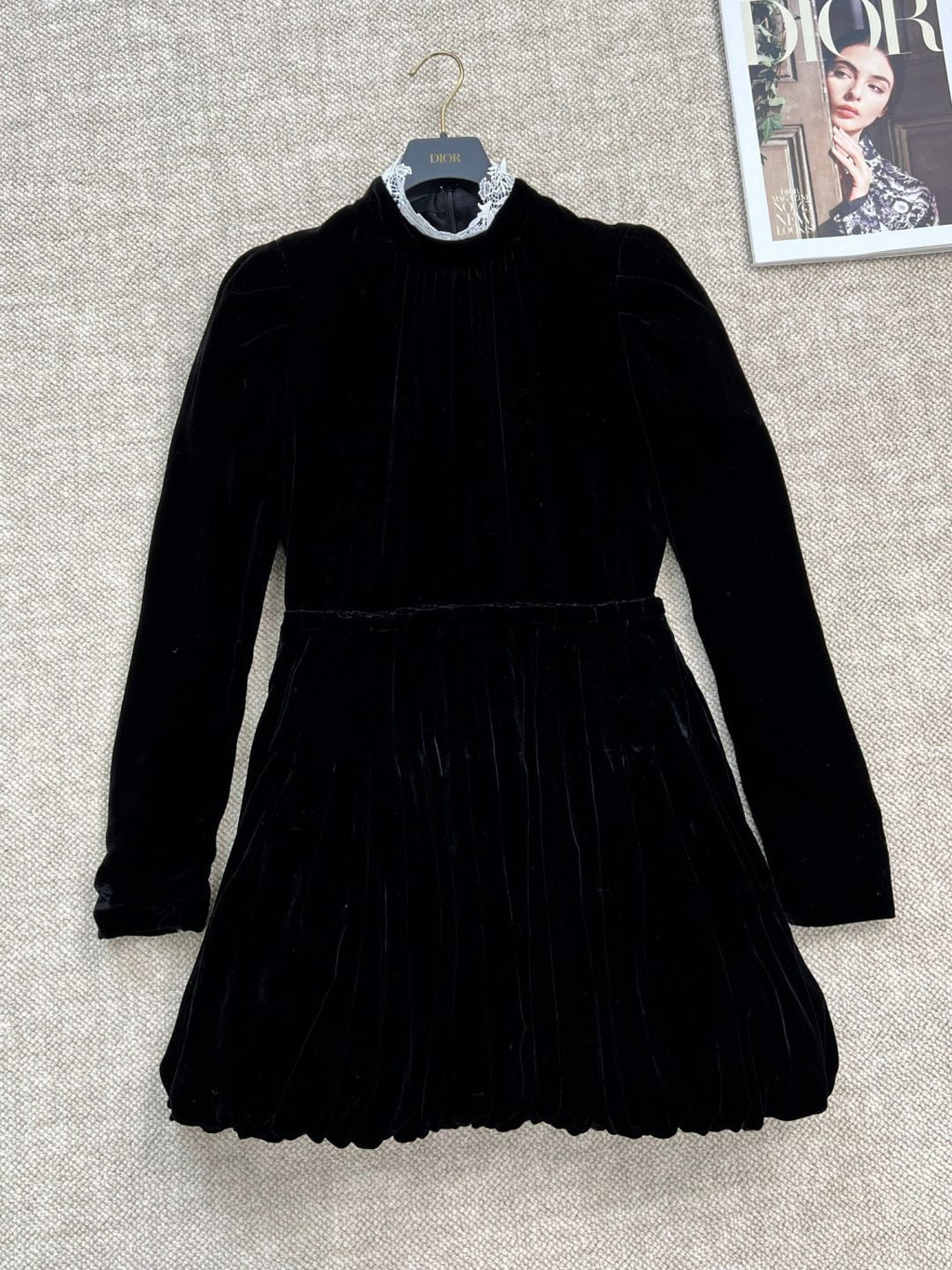 DIOR 25S VELVET DRESS 683