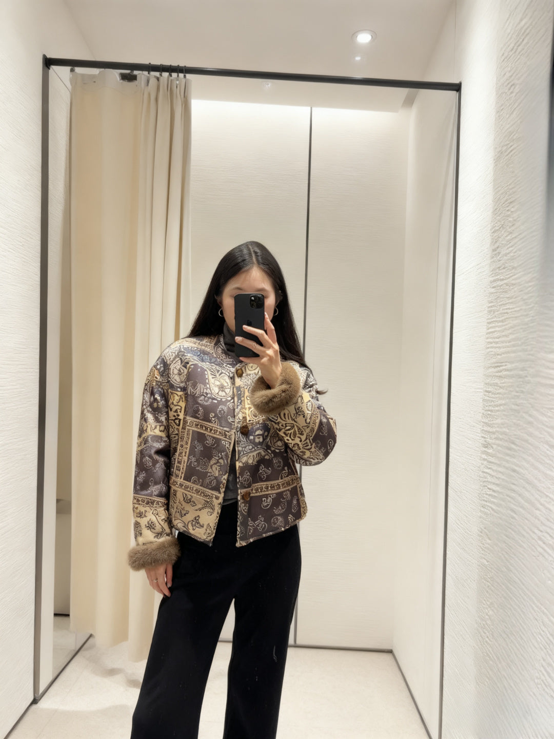 HERMES 25S REVERSIBLE FUR JACKET 473