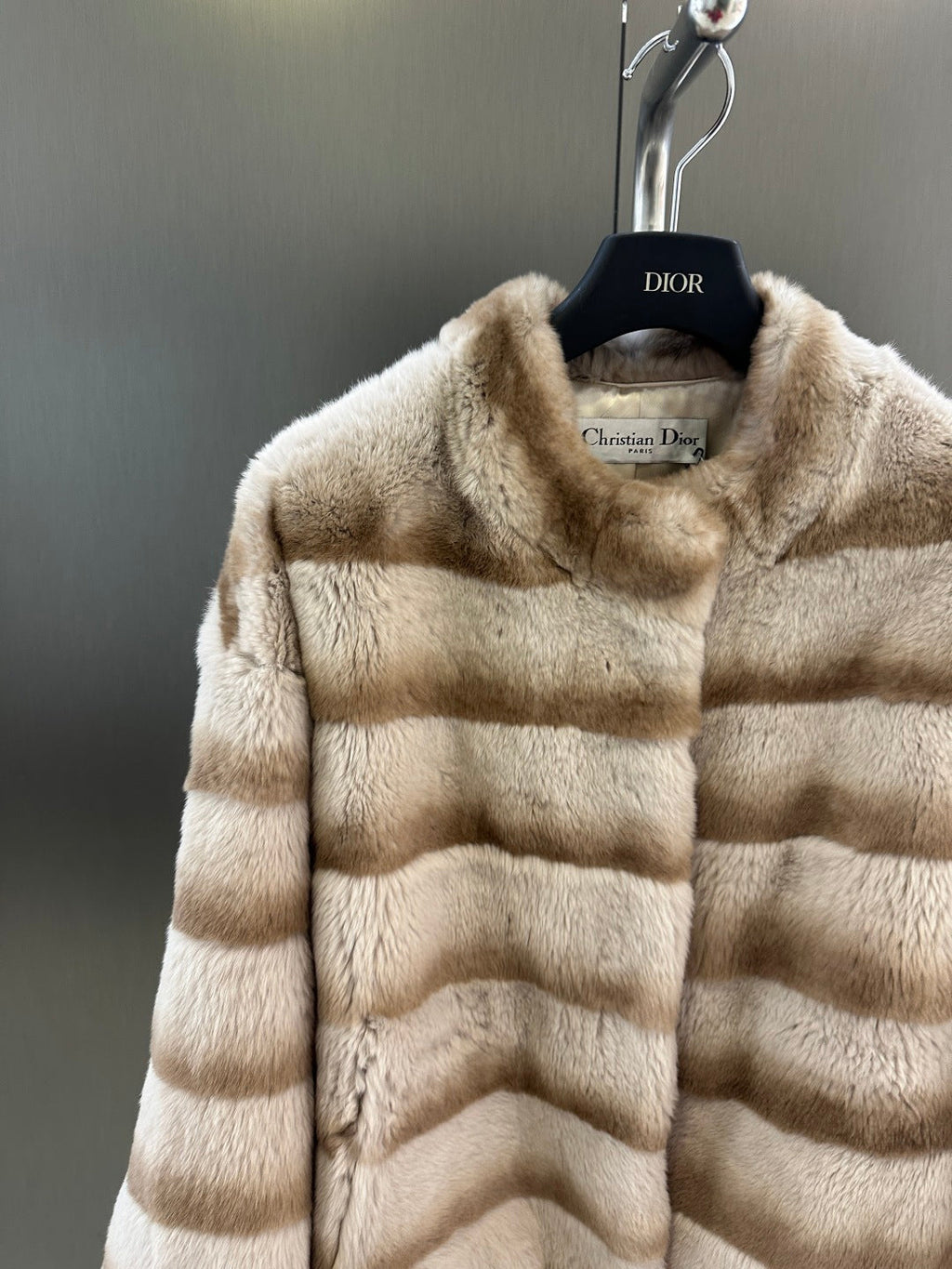 DIOR 25S RABBIT FUR JACKET 737