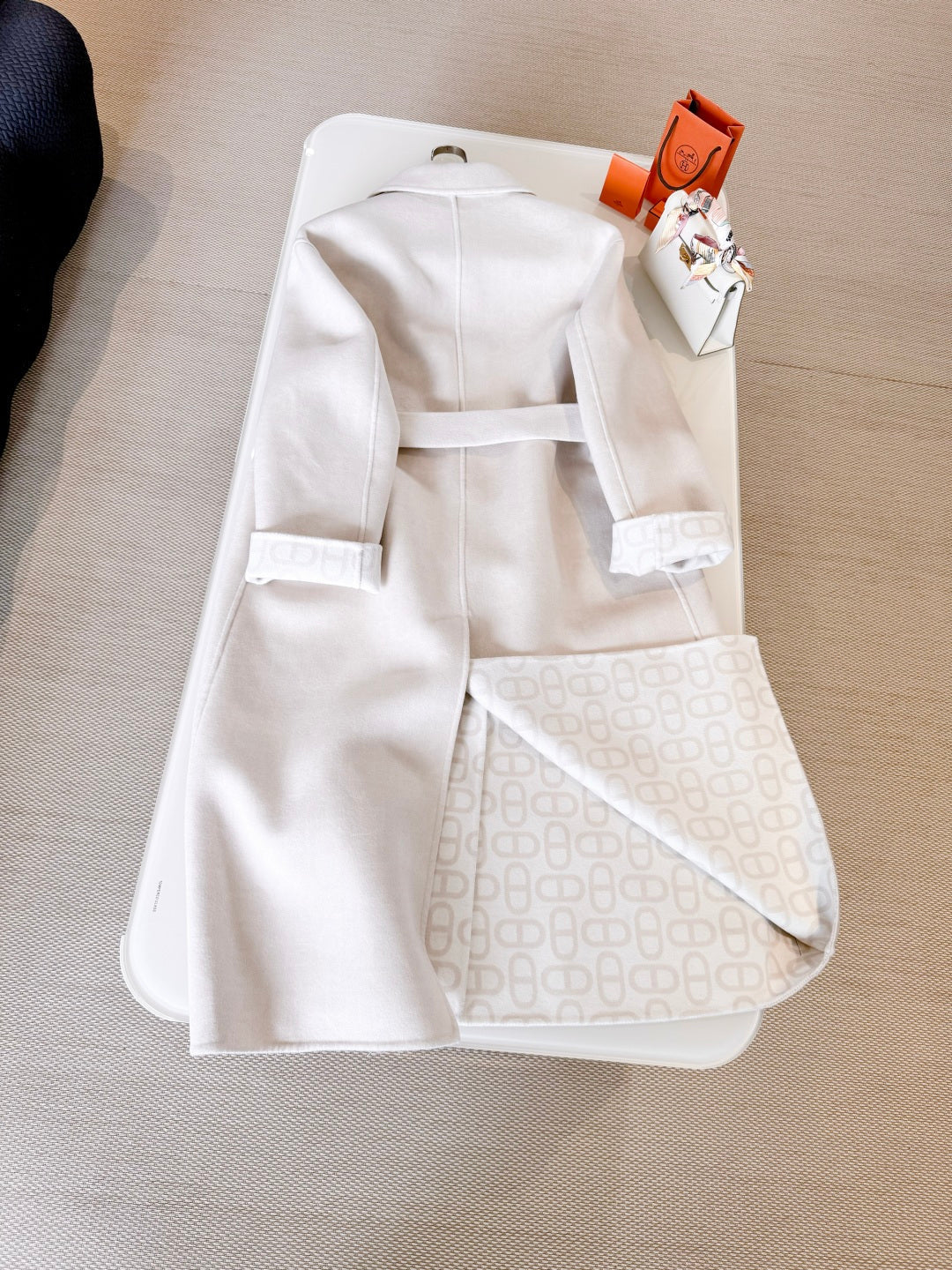 HERMES HERMES 25S BELTED CASERE PEACOAT 268