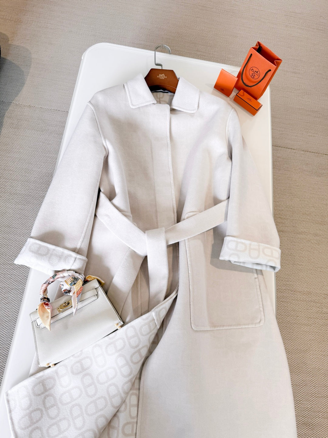 HERMES HERMES 25S BELTED CASERE PEACOAT 268
