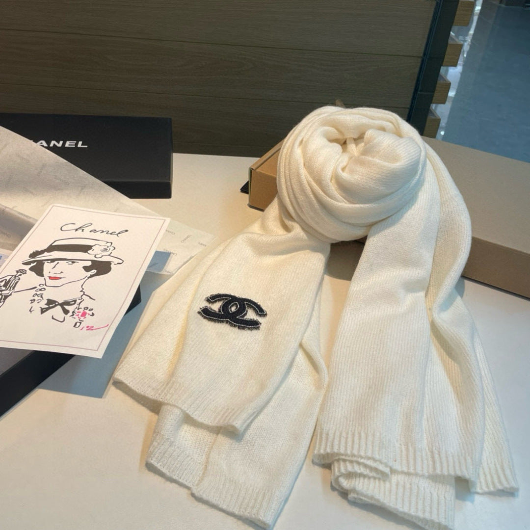 CHANEL 25S SCARF 200 IN WOOL 989889