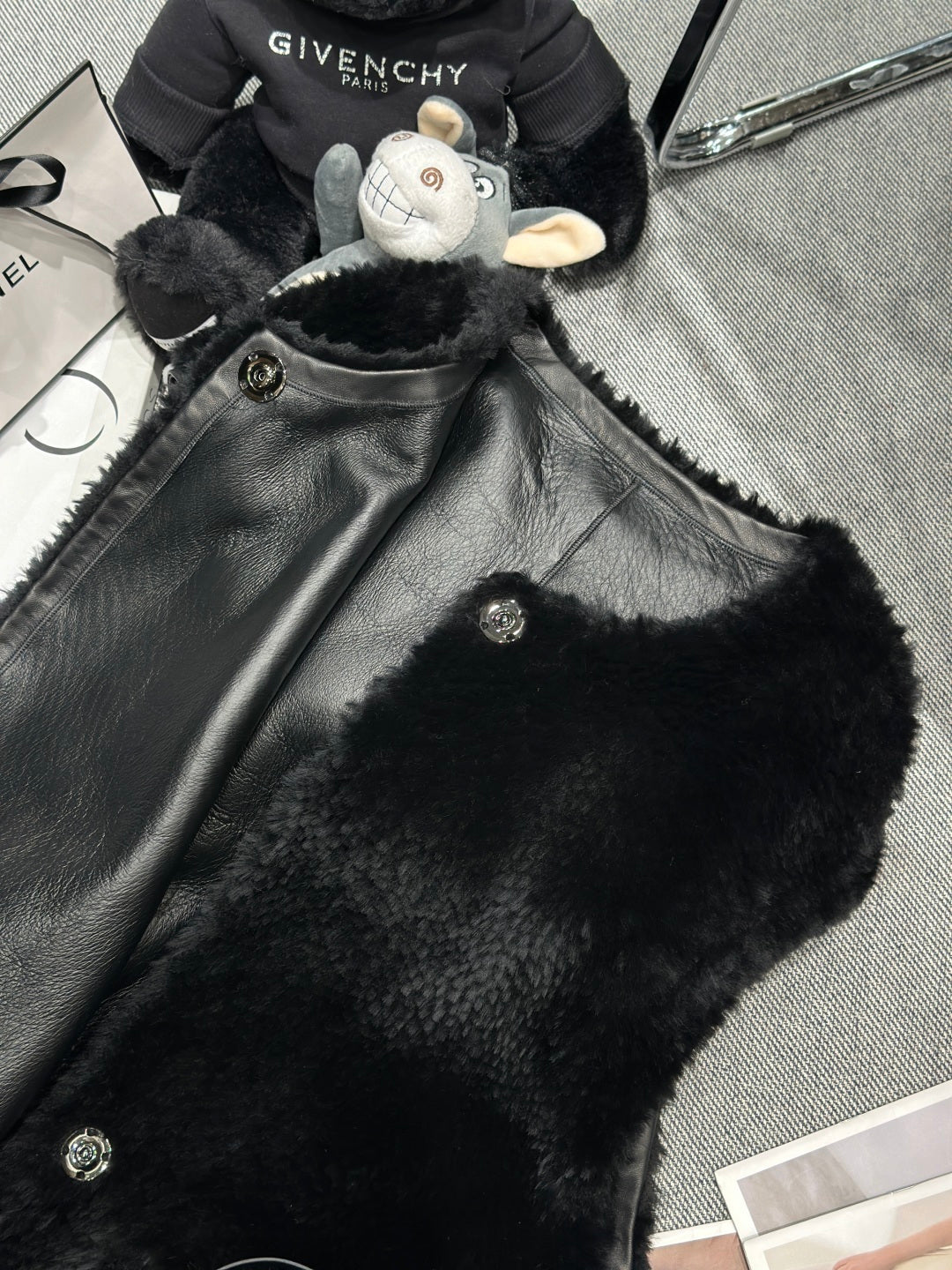 HERMES 25S SHEARLING VEST483