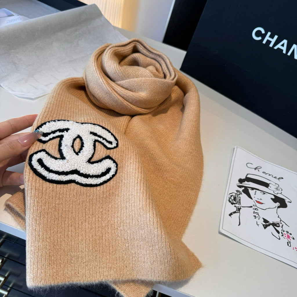 CHANEL 25S SCARF 180 CM IN CASHMERE 944018