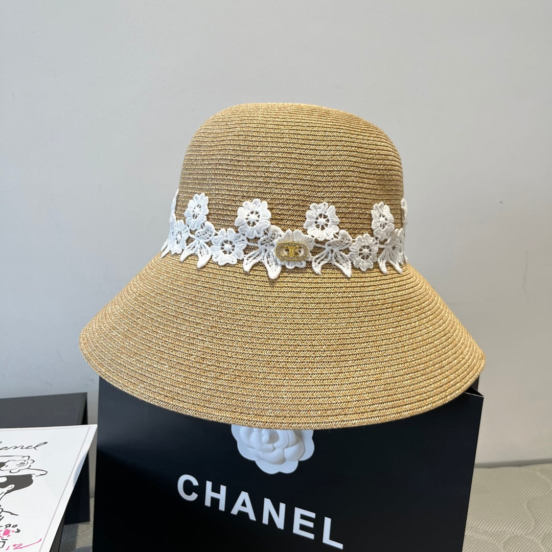 CELINE WIDE BRIM HAT MODEL 652030 IN WOVEN STRAW