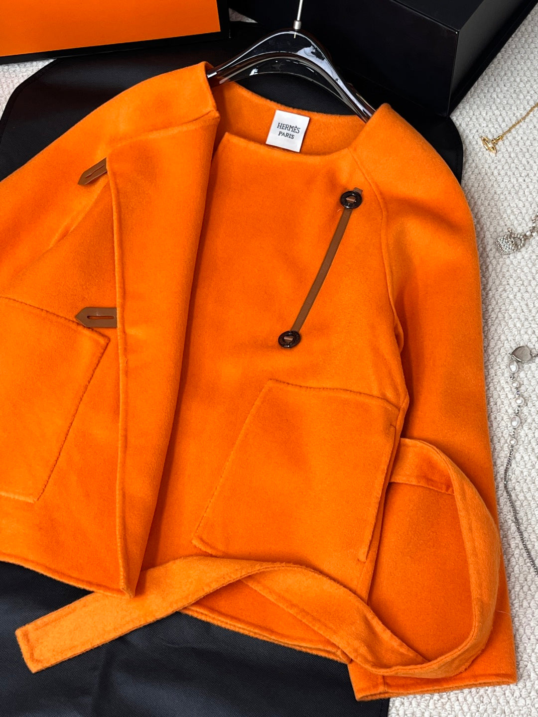 HERMES 25S SHORT CASERE COAT 241