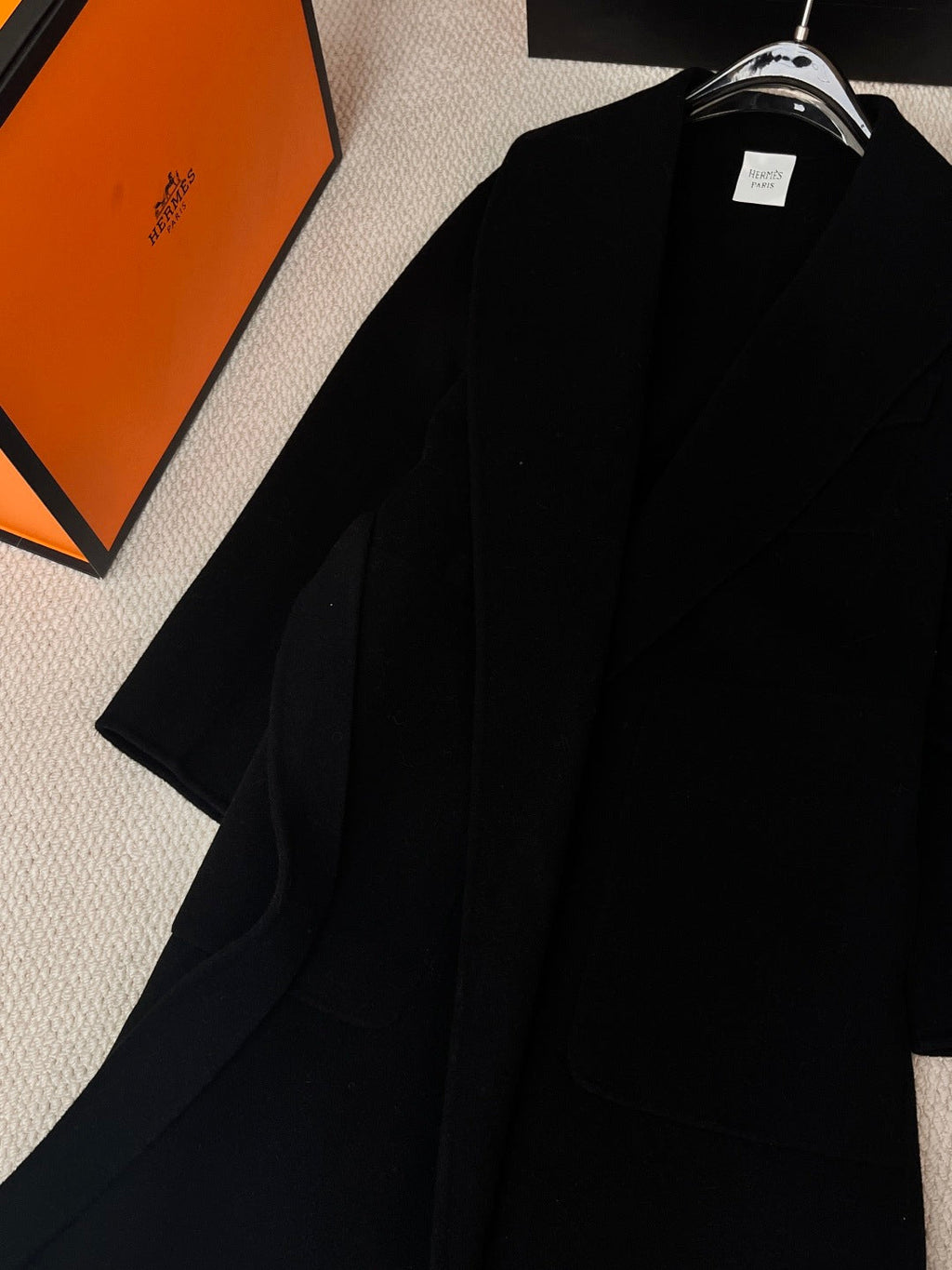 HERMES 25S LAPEL-COLLAR CASERE COAT 210