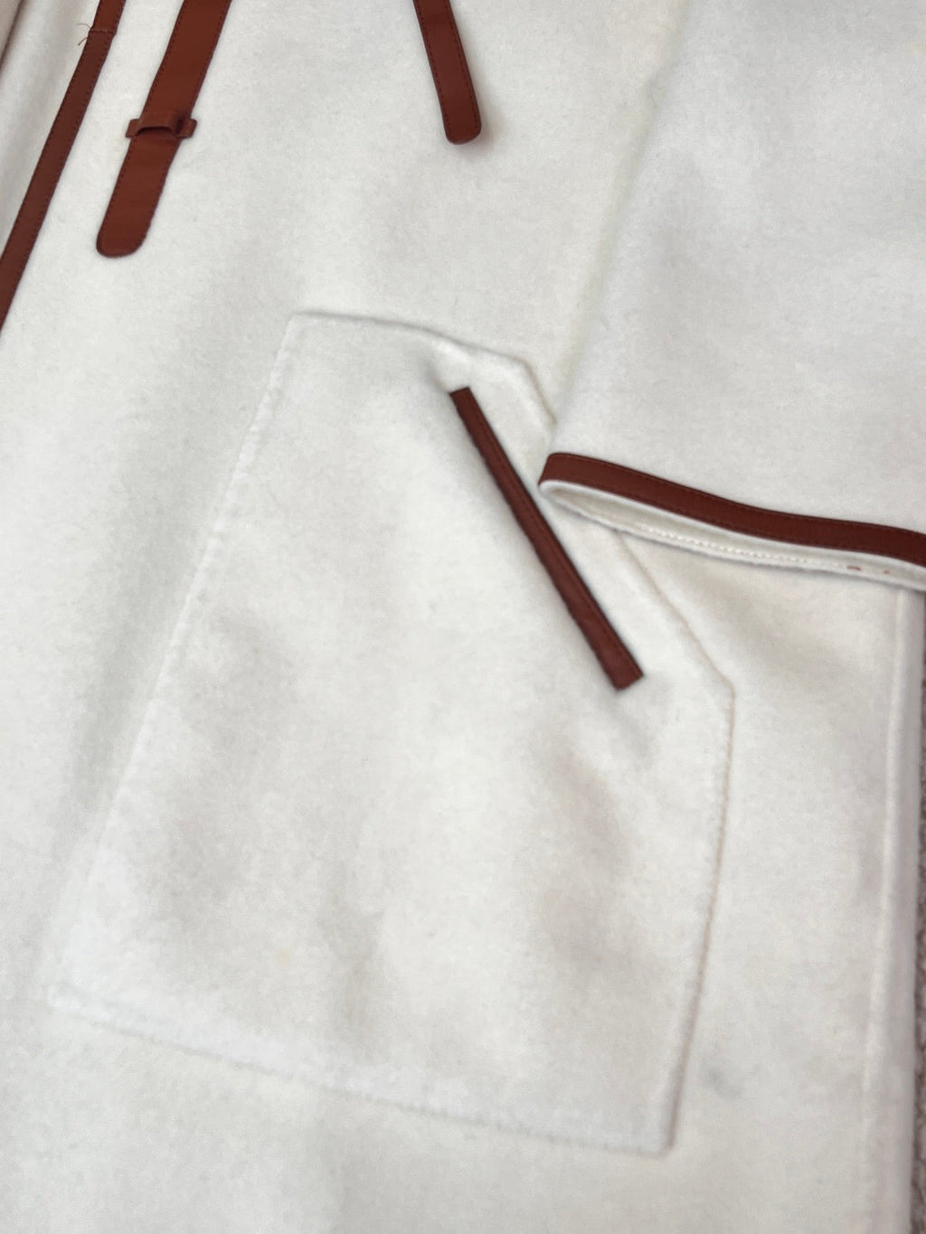 HERMES 25S CASERE COAT WITH LEATHER BUTTONS 204